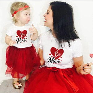 T Shirt Mère Fille Coeur "Be Mine"